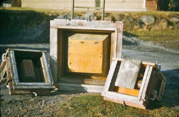 Concrete blocks used at the Tracy House