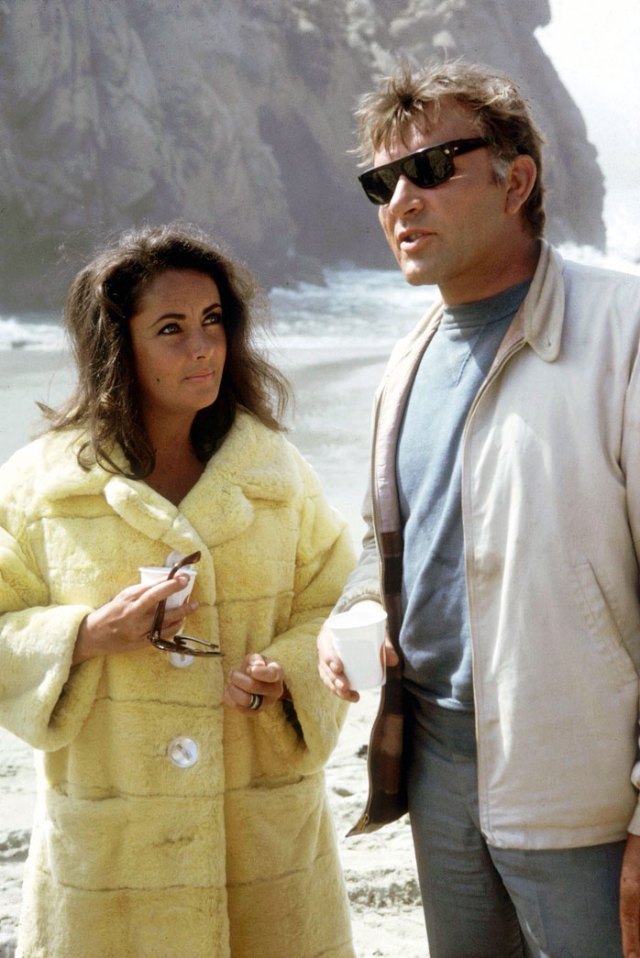 Elizabeth Taylor & Richard Burton