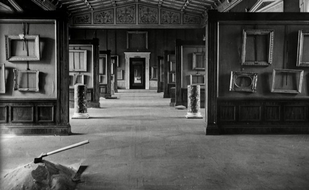 The empty Hermitage during WWII